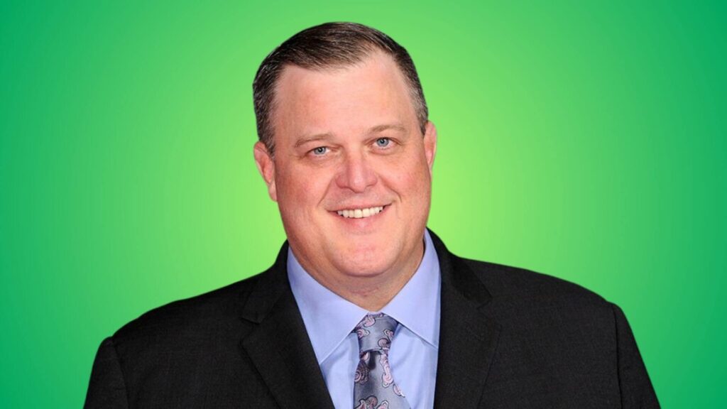Billy Gardell Biography, Wiki, Height, Weight, Age, Wife, Girlfriend, Family, Net Worth, Career & Many More