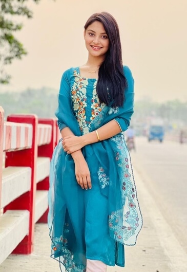 Naznin Nahar Niha Shalwar Kameez Wallpaper