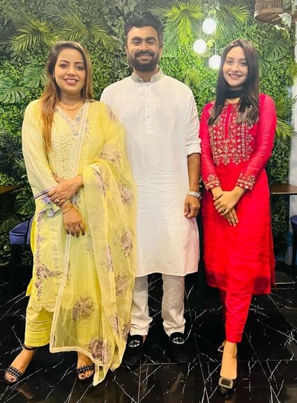 Naznin Nahar Niha with Singer Dilshad Nahar Kona and Imran Mahmudul