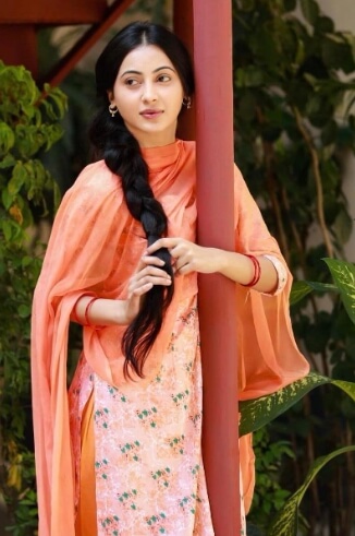 Zahara Mitu Shalwar Kameez Photo 03