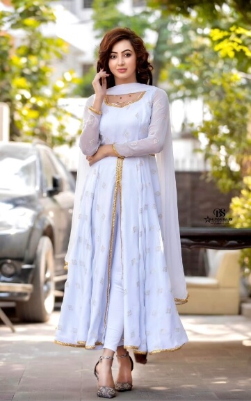 Zahara Mitu Shalwar Kameez Pic