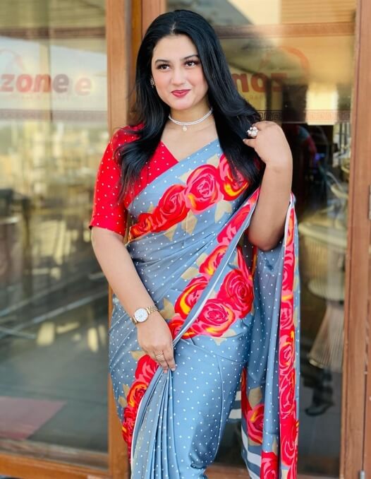 Sanjida Islam Sayma New Saree Image