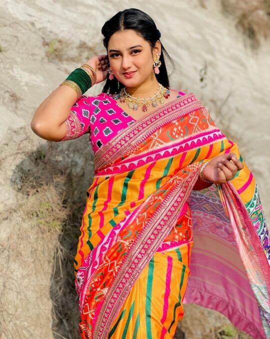 Sanjida Islam Sayma Saree Photo 02