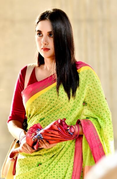 Tania Brishty New Saree Pic