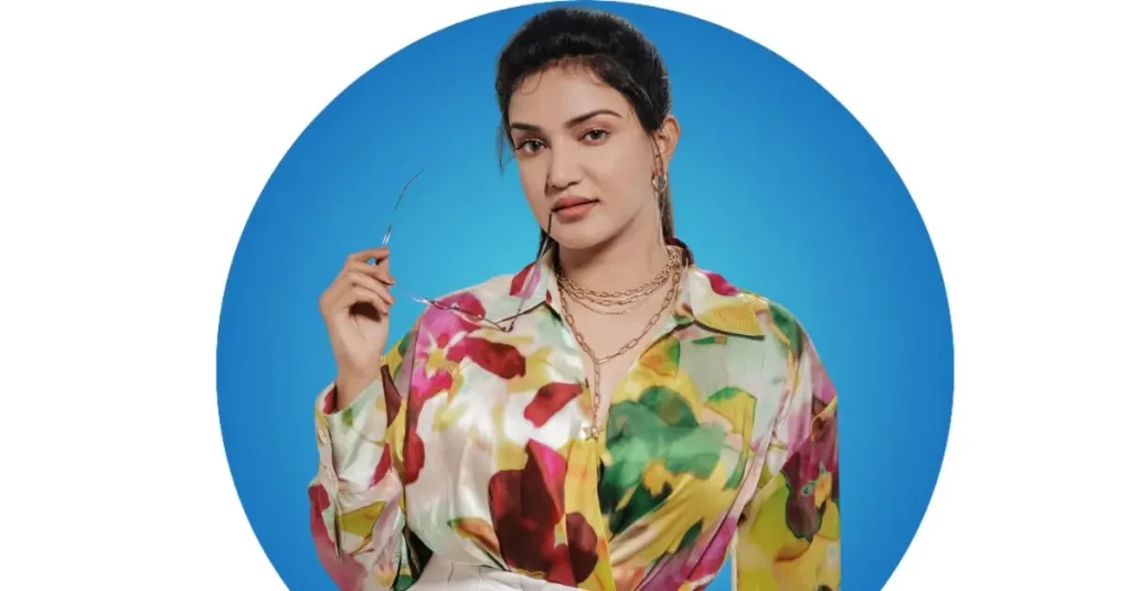 Honey Rose Biography, Age, Career, Wiki & More